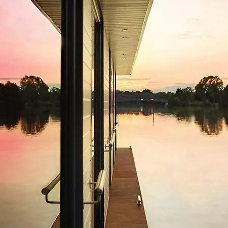Houseboat Camargue - Lorenzo Saint-Gilles (Gard)